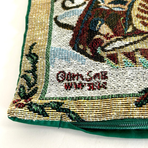 Vintage Christmas Scenes Tapestry Set Of 3 Pillow Covers With Concealed Zippers - Picture 8 of 15